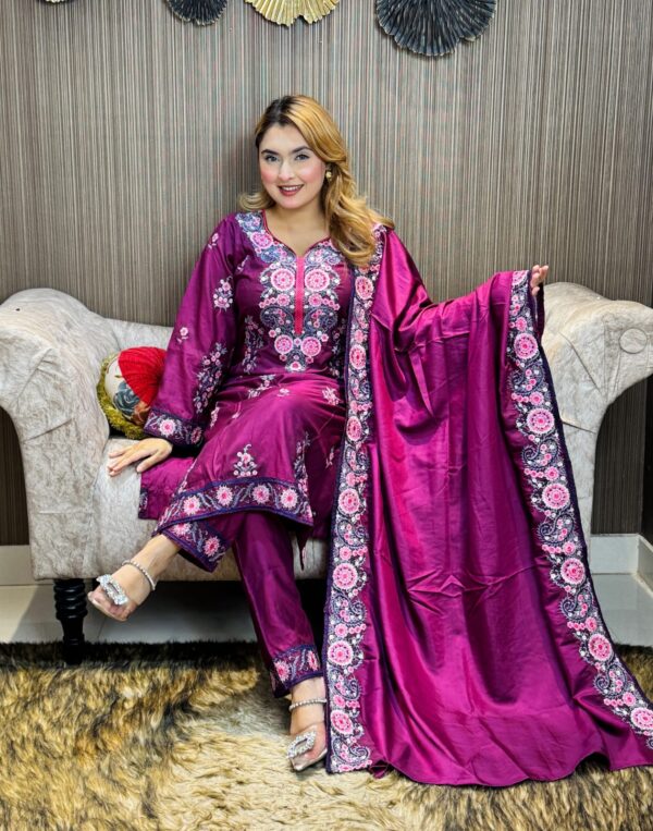 Premium Embroidered Muslin Cotton Three-Piece Set – Festive & Elegant