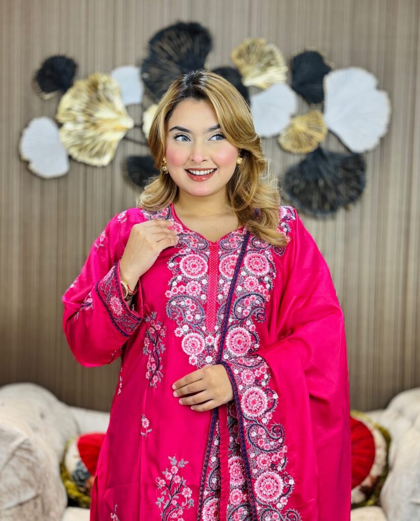 Premium Embroidered Muslin Cotton Three-Piece Set – Festive & Elegant